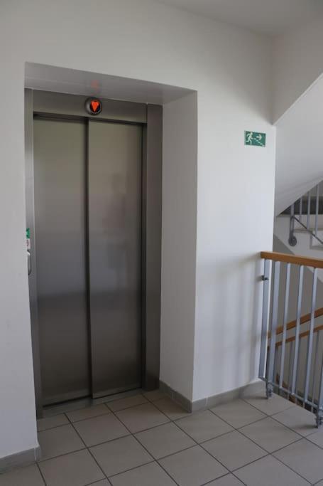 Apartment Hurka - 15 Min Do Centra, Garaz 布拉格 外观 照片